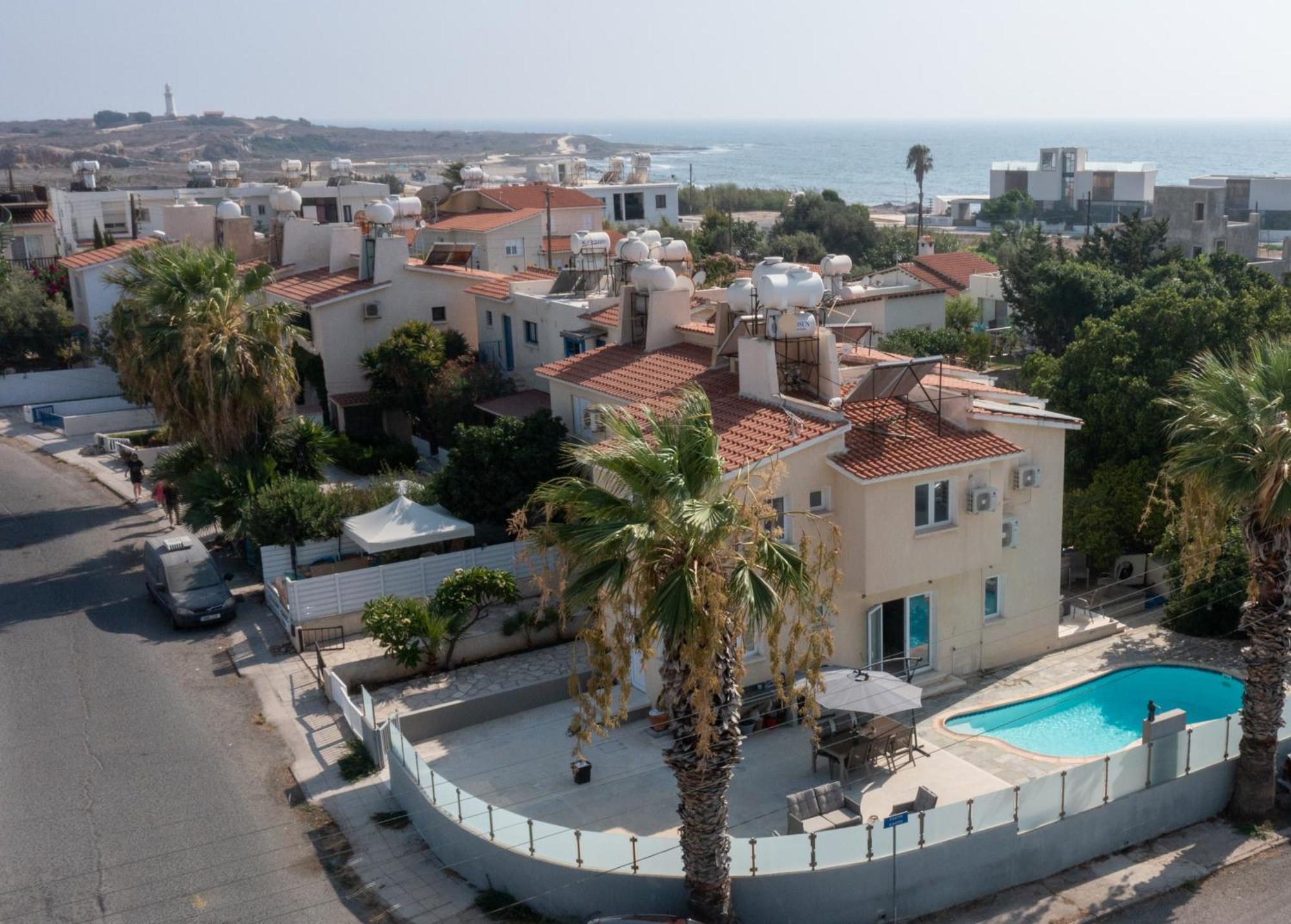 Lighthouse Pool Pafos